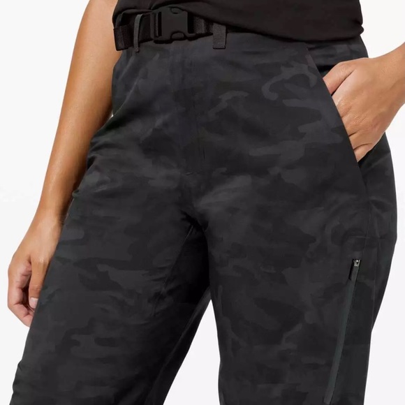Lululemon Break a Trail Pants-Incognito Camo Sz 12 - Picture 2 of 12